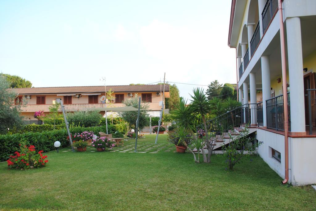 Larus Hotel Sangineto Exterior photo