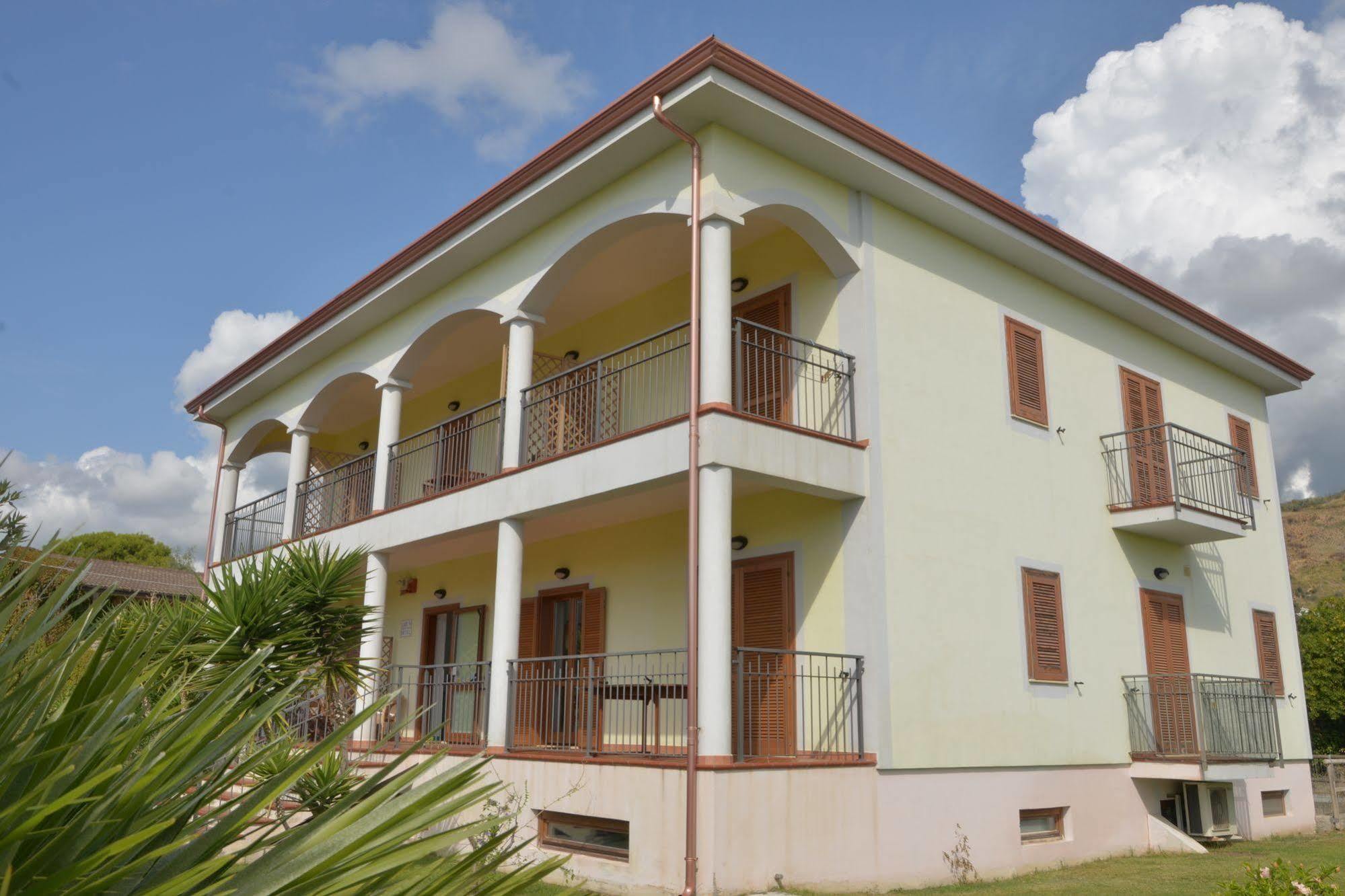 Larus Hotel Sangineto Exterior photo