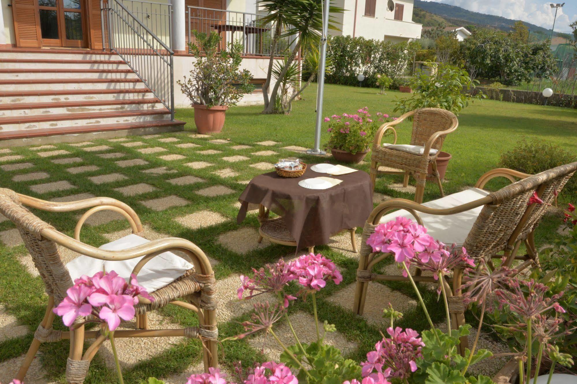 Larus Hotel Sangineto Exterior photo
